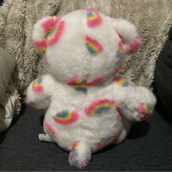 Build A Bear Workshop Season of Hugs Summer Hugs Bear Rainbow Embroidered Bear - Picture 5 of 6